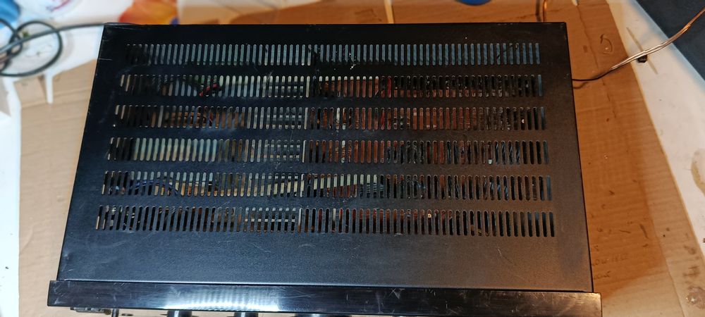 Wzmacniacz stereo Akai A-17
