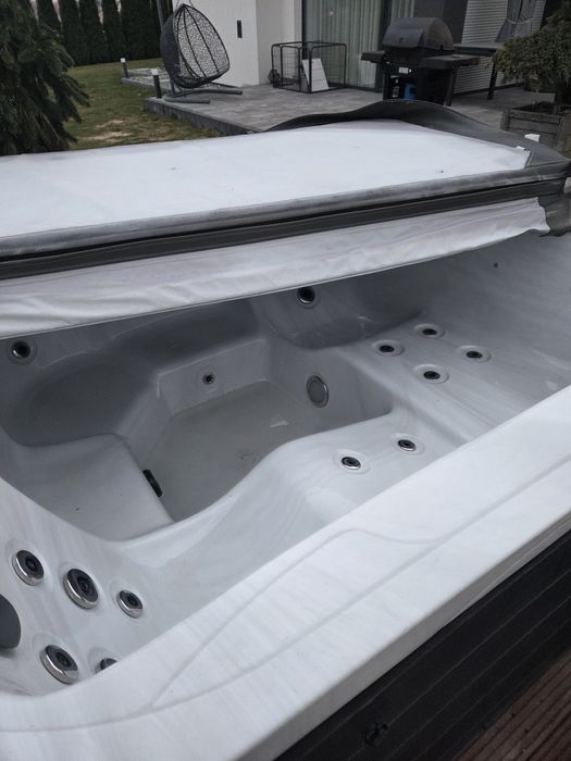 Wanna Spa Gaia Jacuzii Basen