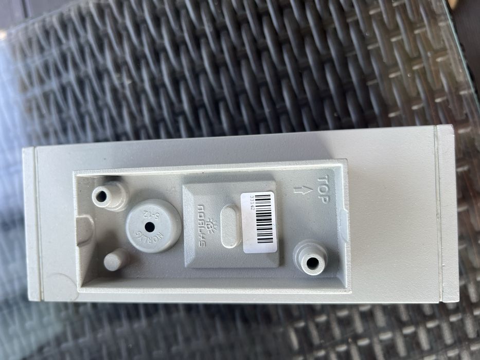 3 lampy zewnetrzne NORLYS-zostala jedna w cenia 220 zl