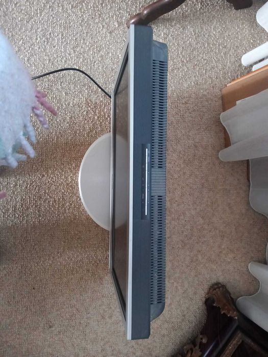 TV Sony Bravia cinza