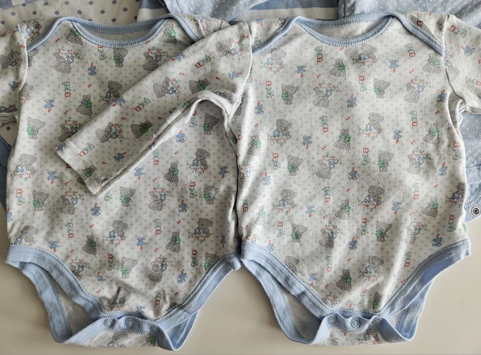 Zestaw, komplet 5 x body dziecięce; 74; niebieskie
Rozmia