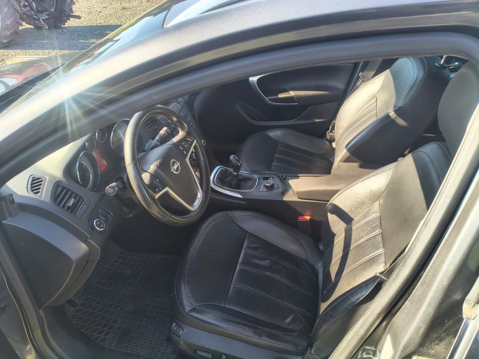 Opel Insignia 2009r.  diesel 2.0