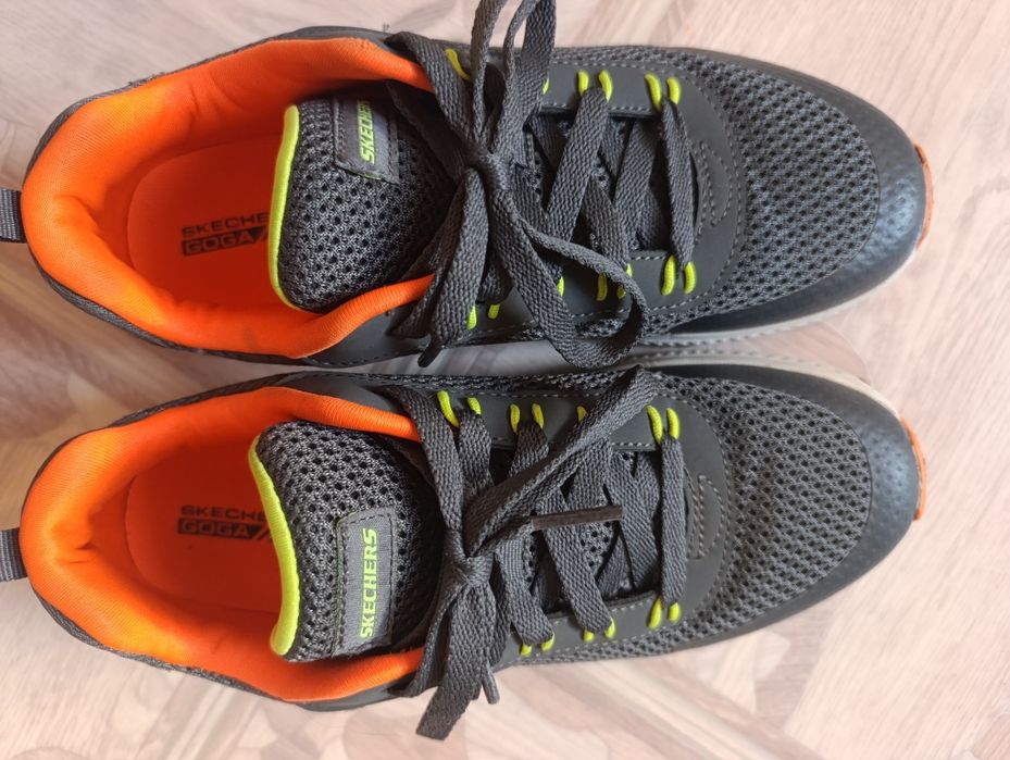 Кросівки skechers