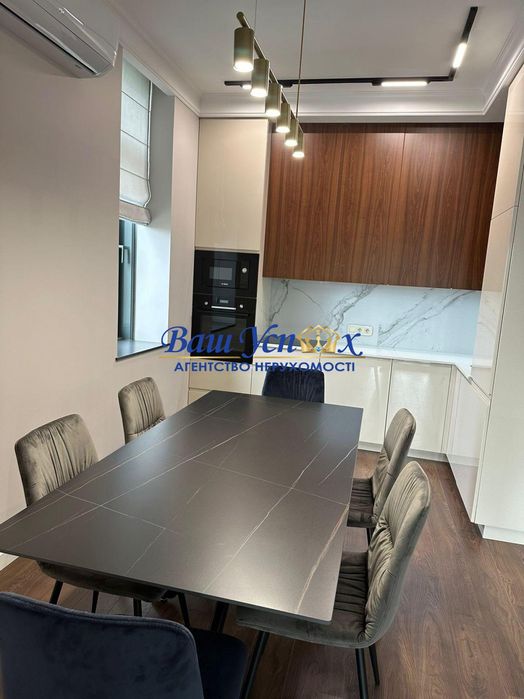 Продажа 4 ком первая сдача. ЖК PecherSkY, вул. Болсунівська 2.