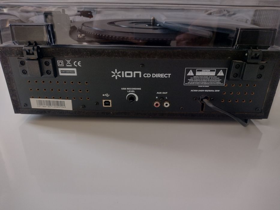 Sprzedam.Gramofon ION CD Direct.