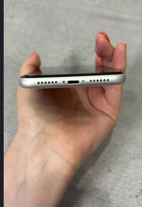 Iphone Xr на 64 ГБ