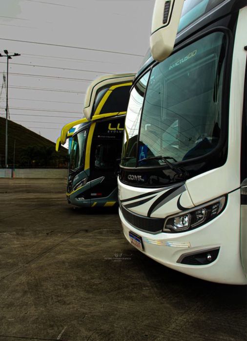 Продаж ТОВ з ліцензією на перевезення автобуси + буси 8+1 (грузпас)