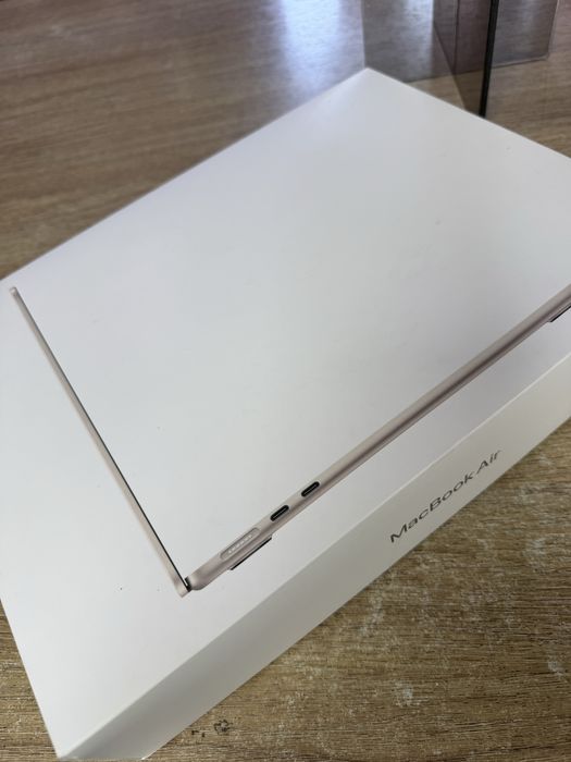 MacBook Air M4 13” 16GB/256GB + Garantia Extra + Fatura