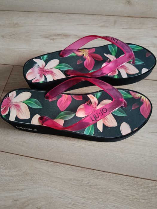 Japonki damskie LIU JO