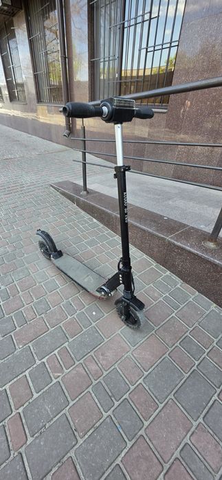 Продаю kuggo s3 pro