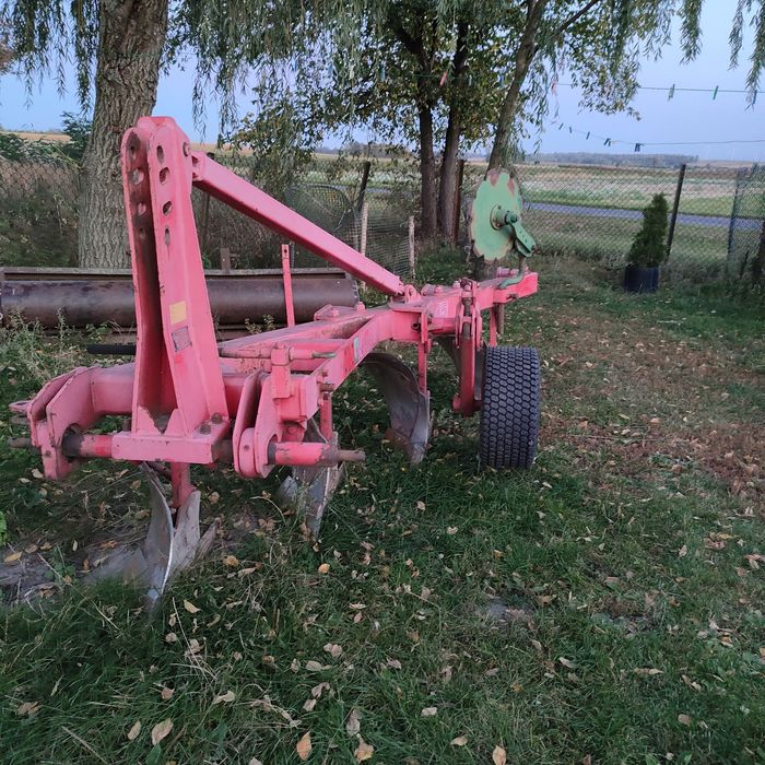 Pług 4 skibowy Grudziądz
