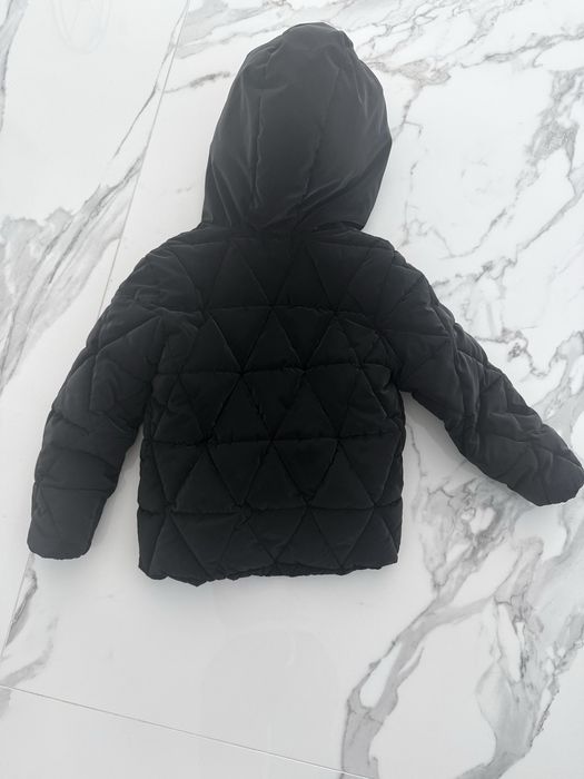 Zara kurtka czarna przejściowa 110-116 cm