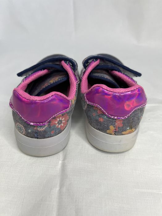 Кеди для дівчинки 23 розміру