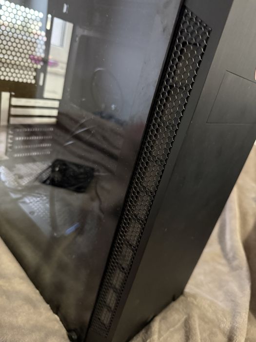 Obudowa dla komputera gamingowa +3 fan