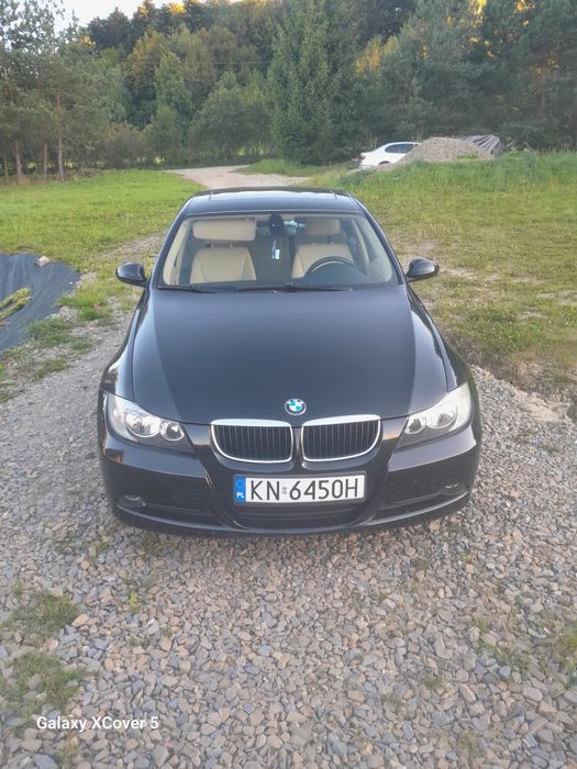 Sprzedam BMW E 90 320I