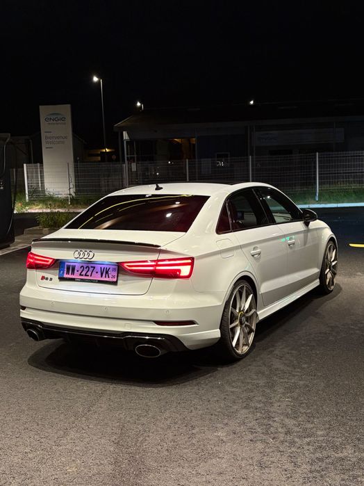 Audi RS3 8v2 Limousine