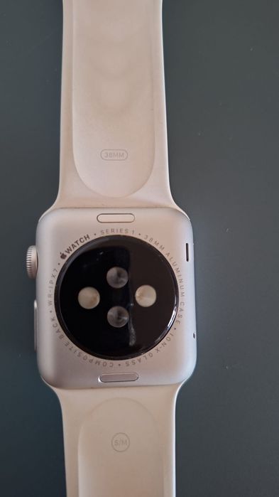 Apple watch series 1