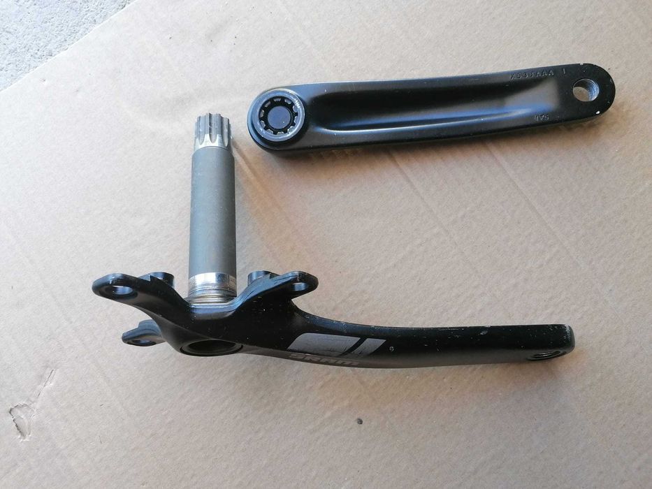 Pedaleiro Sram Shimano