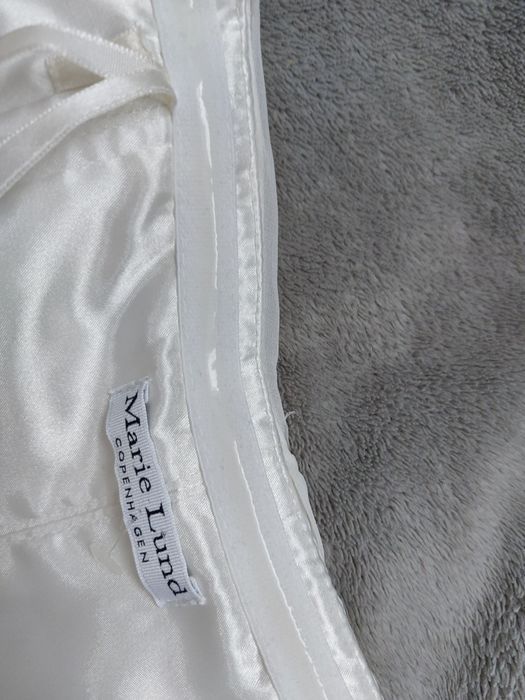 Piękna sukienia ślubna Marie Lund w stylu boho M