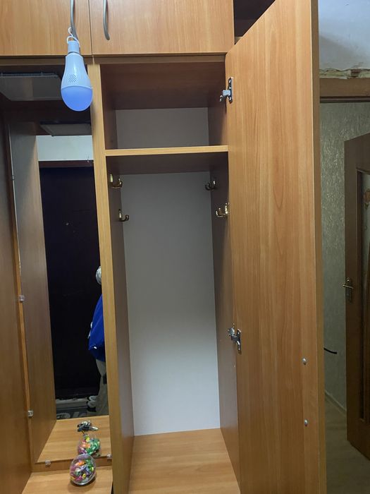Продам шафу -прихожу в чудовому стані
