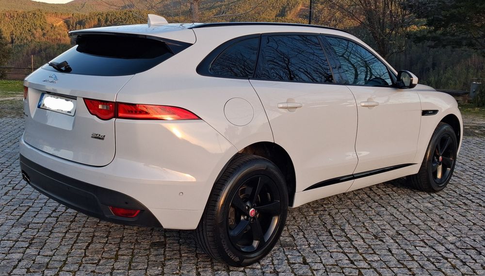 Jaguar F-Pace 2.0 i4D AWD R-Sport