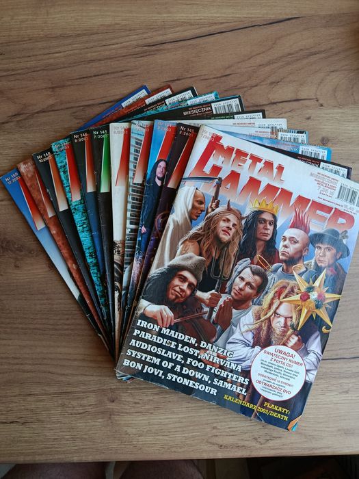 Miesięczniki metal hammer polska rok 2003, 11 miesięcy. Brak Maja i grudnia