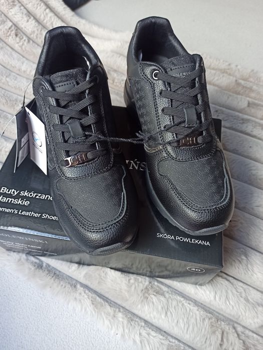 Buty Cholewiński czarne skóra roz. 40