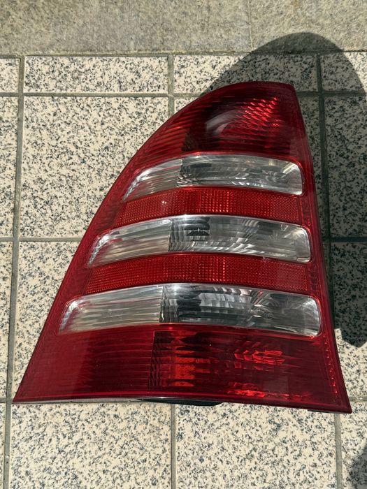 Mercedes w203 c220  Como novos