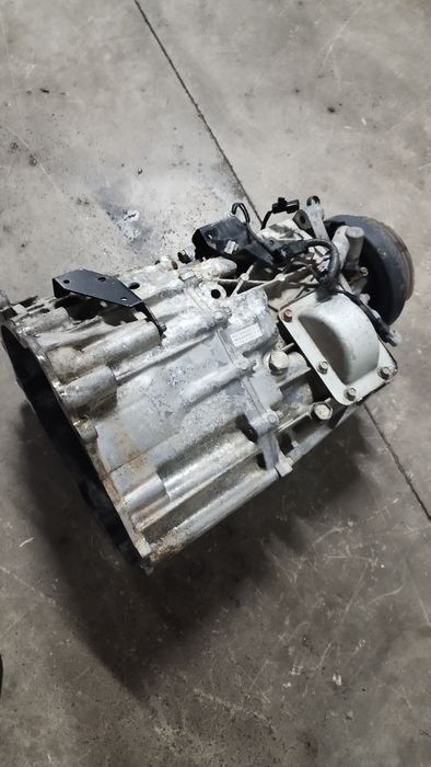 Caixa velocidades Mitsubishi Canter fuso mo 27