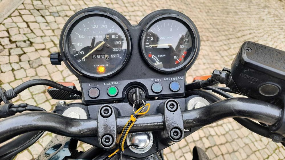 Mota Honda CB 500cc