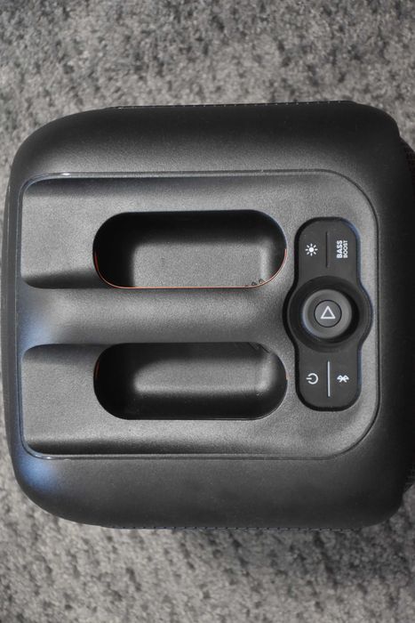 JBL Encore essential