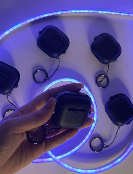 Стильный чехол для AirPods 4 — Защита и стиль в одном!