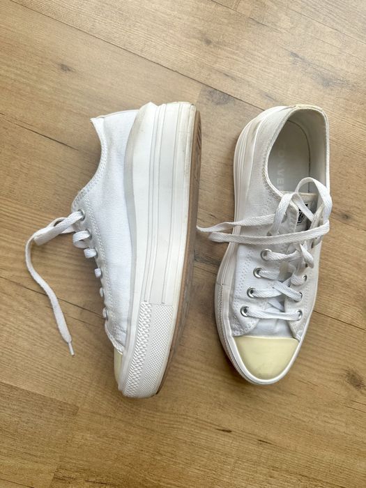 Ténis brancos All Star Converse n.40