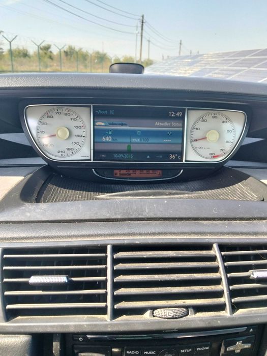 Автомобіль Пежо 807