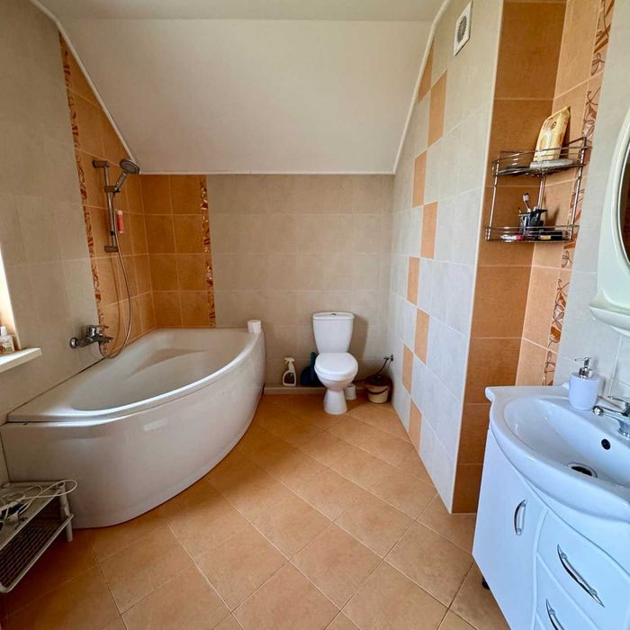 Продаж затишного будинку в с.Крихівці без комісії