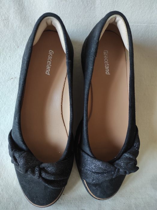 Baleriny wsuwane czarne Graceland na koturnie nr 37 jak nowe