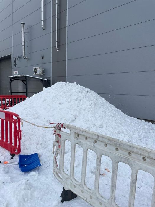 Odśnieżanie dachów