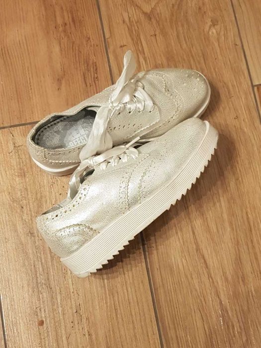 Buty Xti srebrne EU 29 19cm jak Nowe