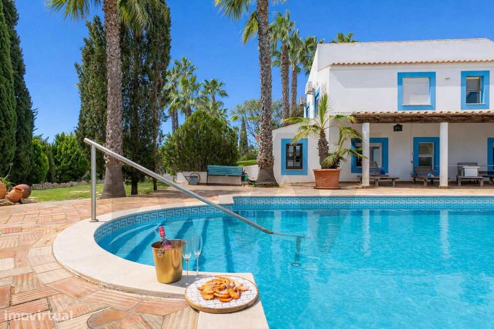 Oásis Privado em Faro: 4.500m2 de Puro Refúgio
