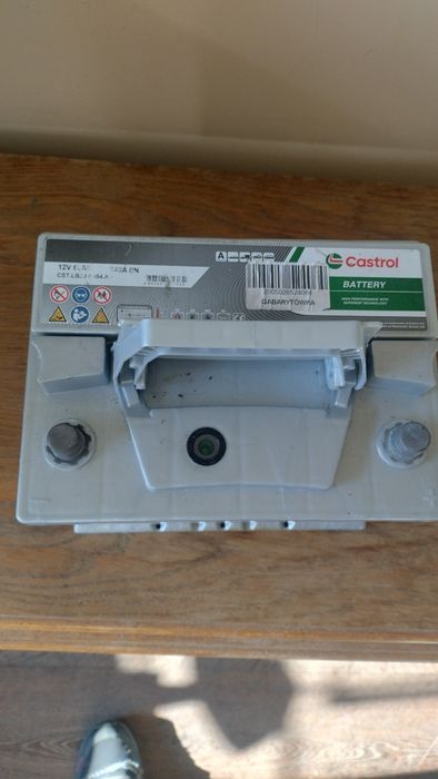 Akumulator Castrol 60Ah/540A