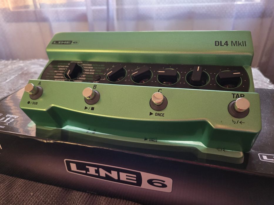 Line 6 Dl4 MKII - Delay, Loop e Reverb