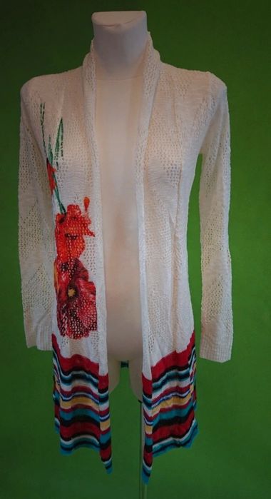 Sweter narzutka z kwiatem Desigual rozm. XS