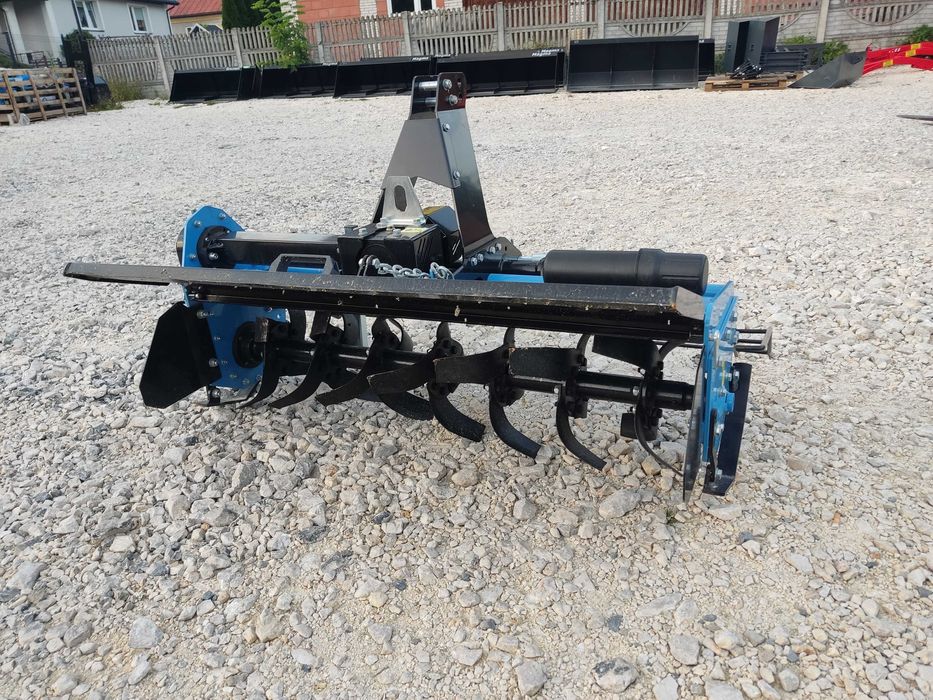 glebogryzarka Agrostar zawieszana do traktora Dostawa