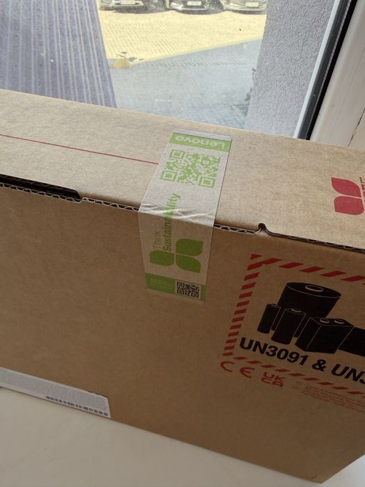 Lenovo ThinkPad X1 Carbon Gen 12 512/16