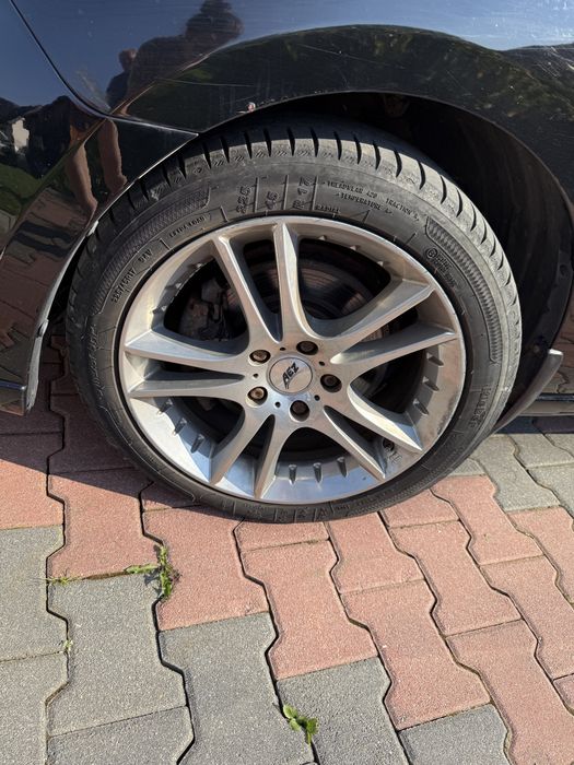 Auto mazda 5 w dobrym stanie