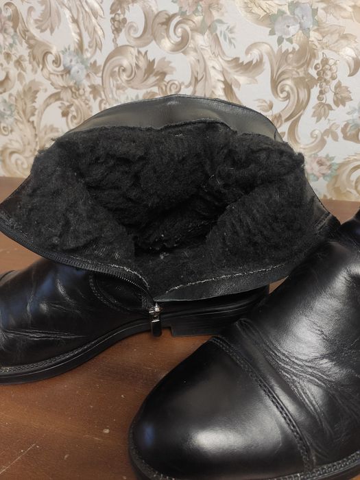 Продам чоловічі чоботи