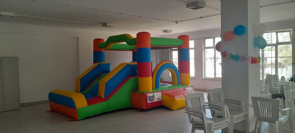 Insufláveis o dia todo