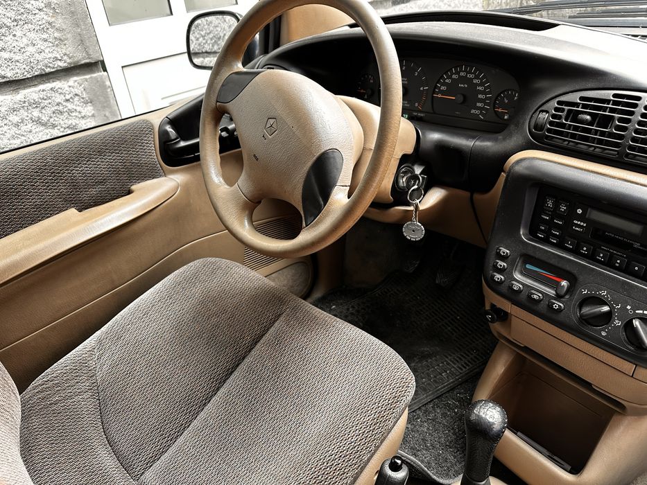 Chrysler Grand Voyager SE