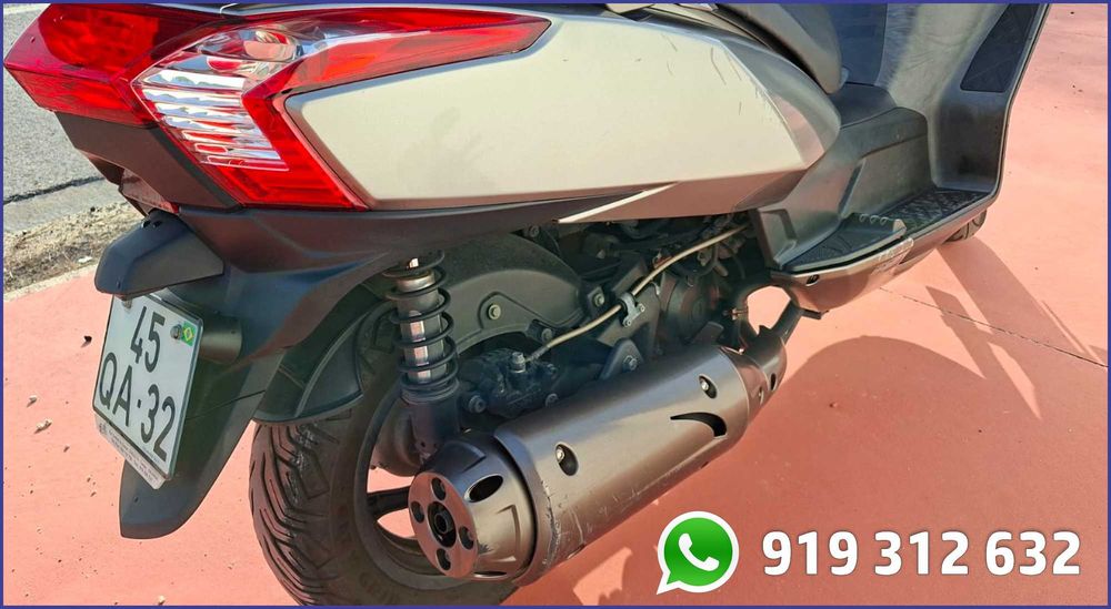 Vendo Kymco Downtown 125 cc de 2015