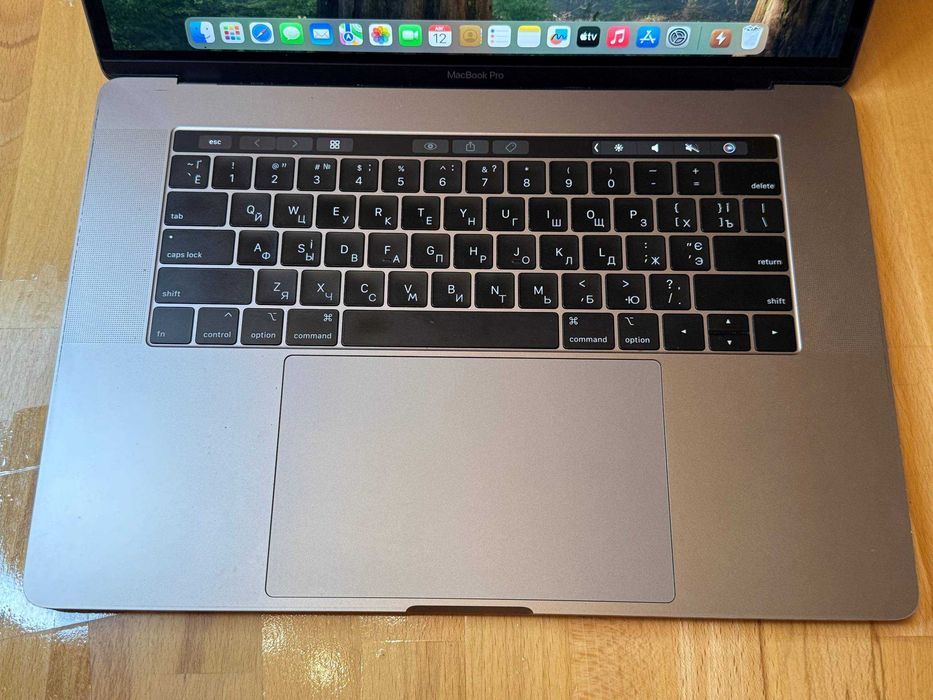 MacBook Pro 16 2019 16 512 i9 100% акб